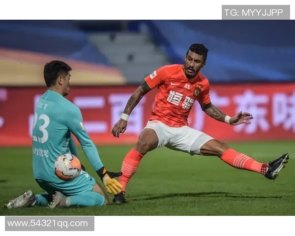 深圳佳兆业与广州恒大精彩对决集锦回顾与分析 深圳佳兆业与广州恒大精彩对决集锦回顾与分析